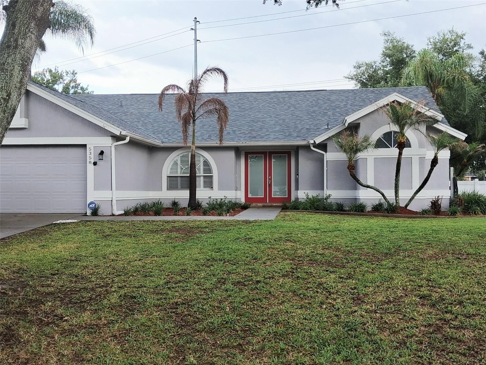 5358 Montserrat Dr, Lakeland, FL 33812