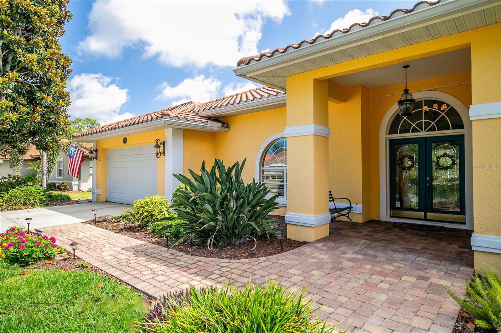 1956 White Feather Ln, Nokomis, FL 34275 photo