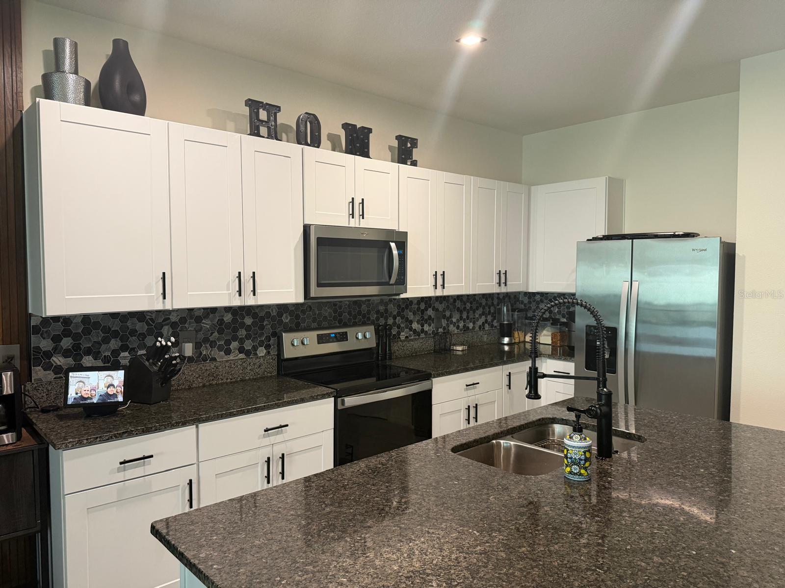 1346 Isleta Loop, Kissimmee, FL 34741 photo