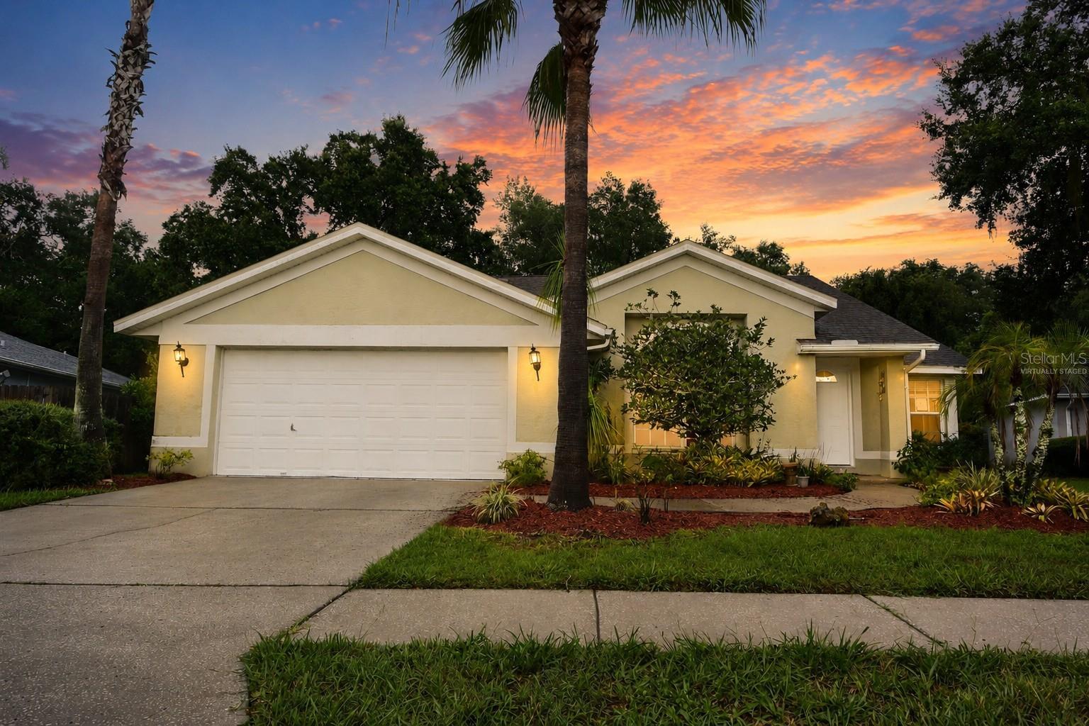 24449 Painter Dr, Land O Lakes, FL 34639