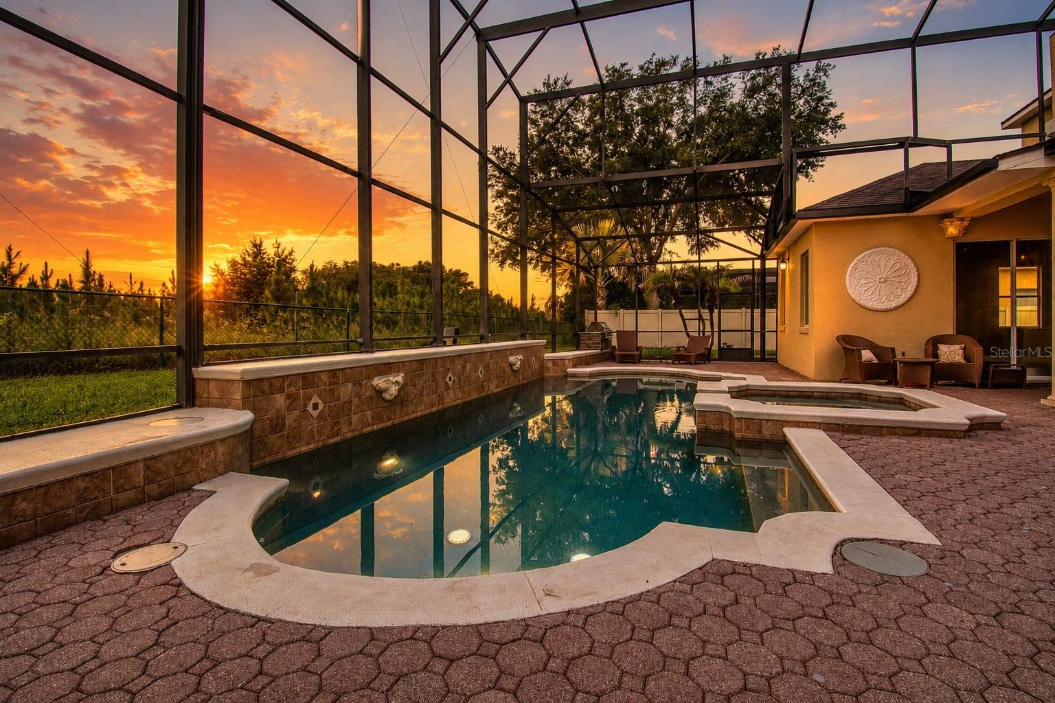 2924 Majestic Isle Dr, Clermont, FL 34711 photo