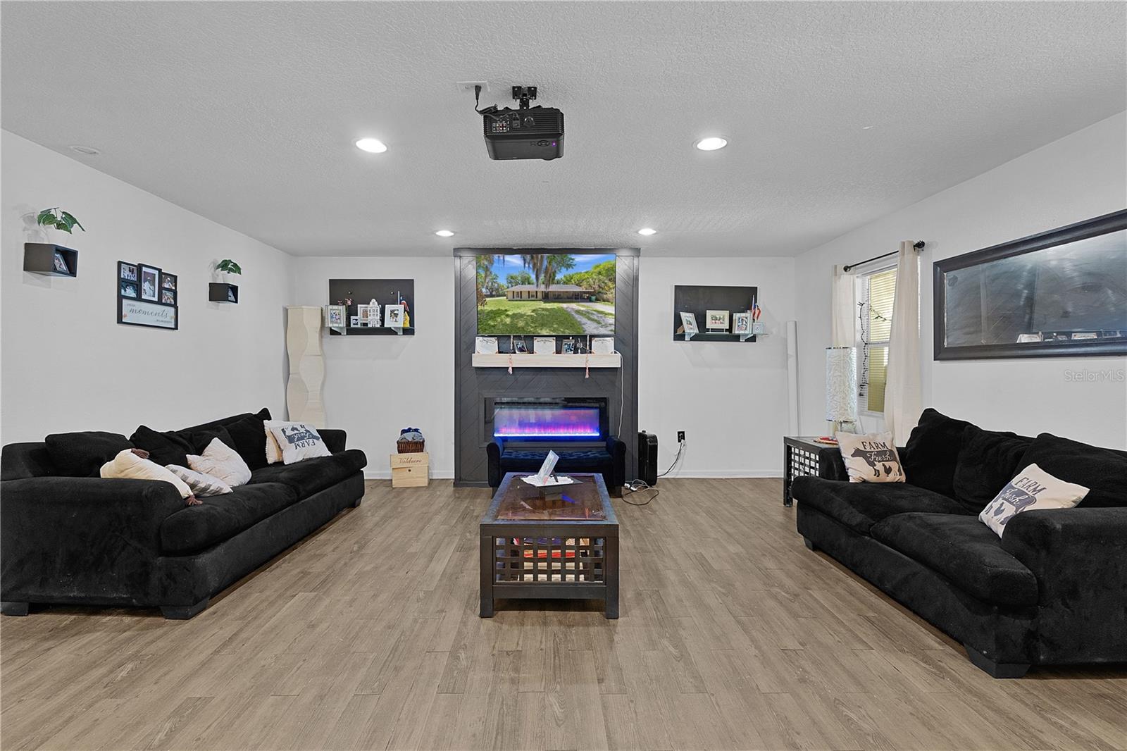1124 N Grant Ave, Mount Dora, FL 32757 photo