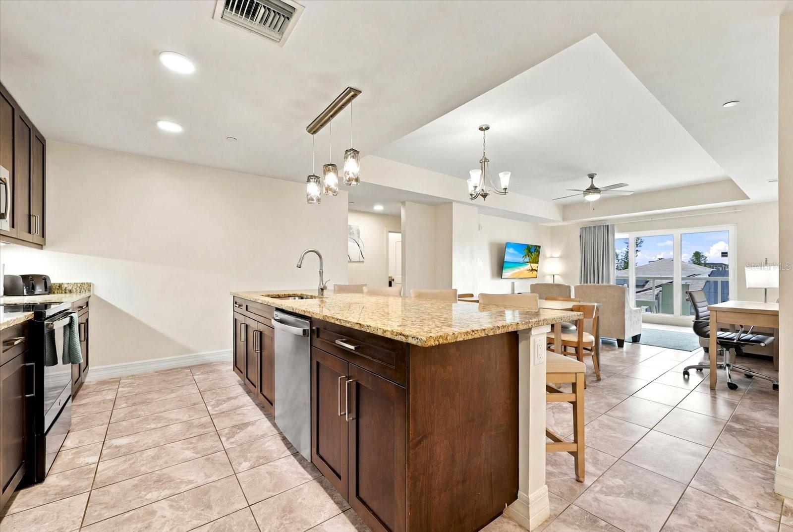 24 Avalon St #405, Clearwater Beach, FL 33767 photo