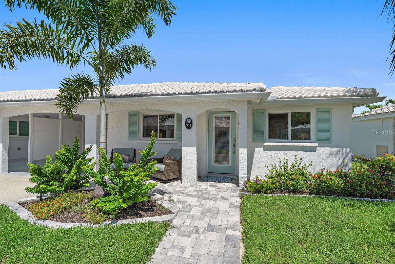 711 Spanish Dr, Longboat Key, FL 34228