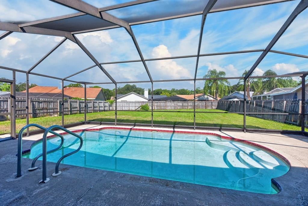 12007 Misty Brook Ct, Tampa, FL 33635 photo