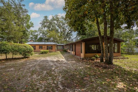 Single Family Residence in BRANFORD FL 148 SE RIVERSIDE WEST DRIVE.jpg