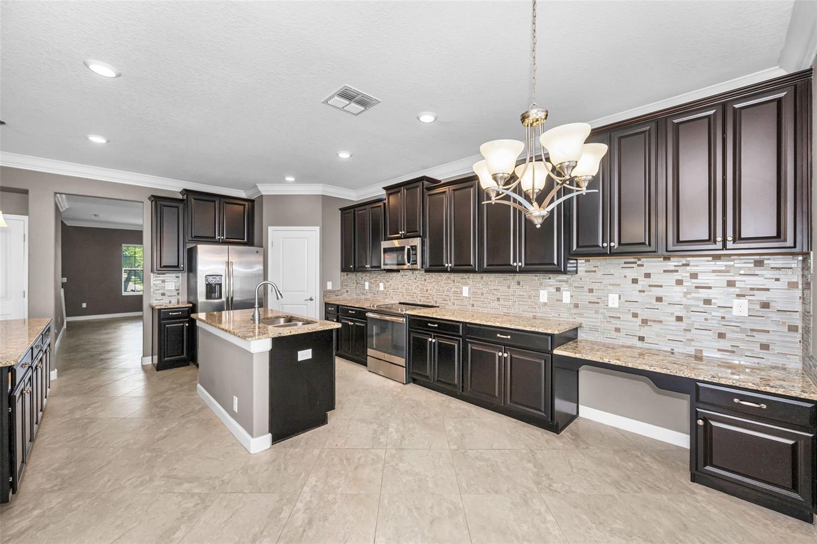 11923 Cinnamon Fern Dr, Riverview, FL 33579 photo