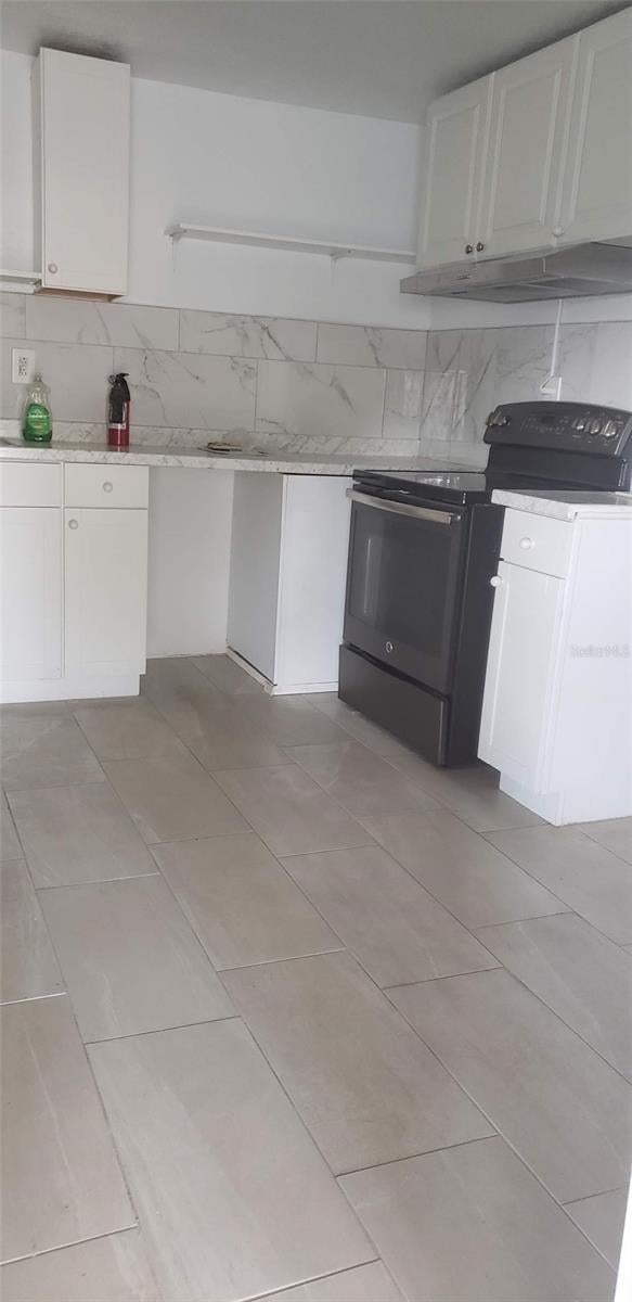1118 Harris Ln, Clearwater, FL 33756 photo