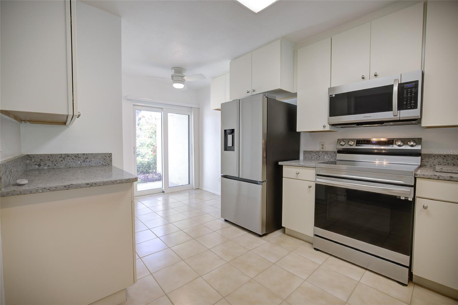 10134 Regal Dr #1, Largo, FL 33774 photo