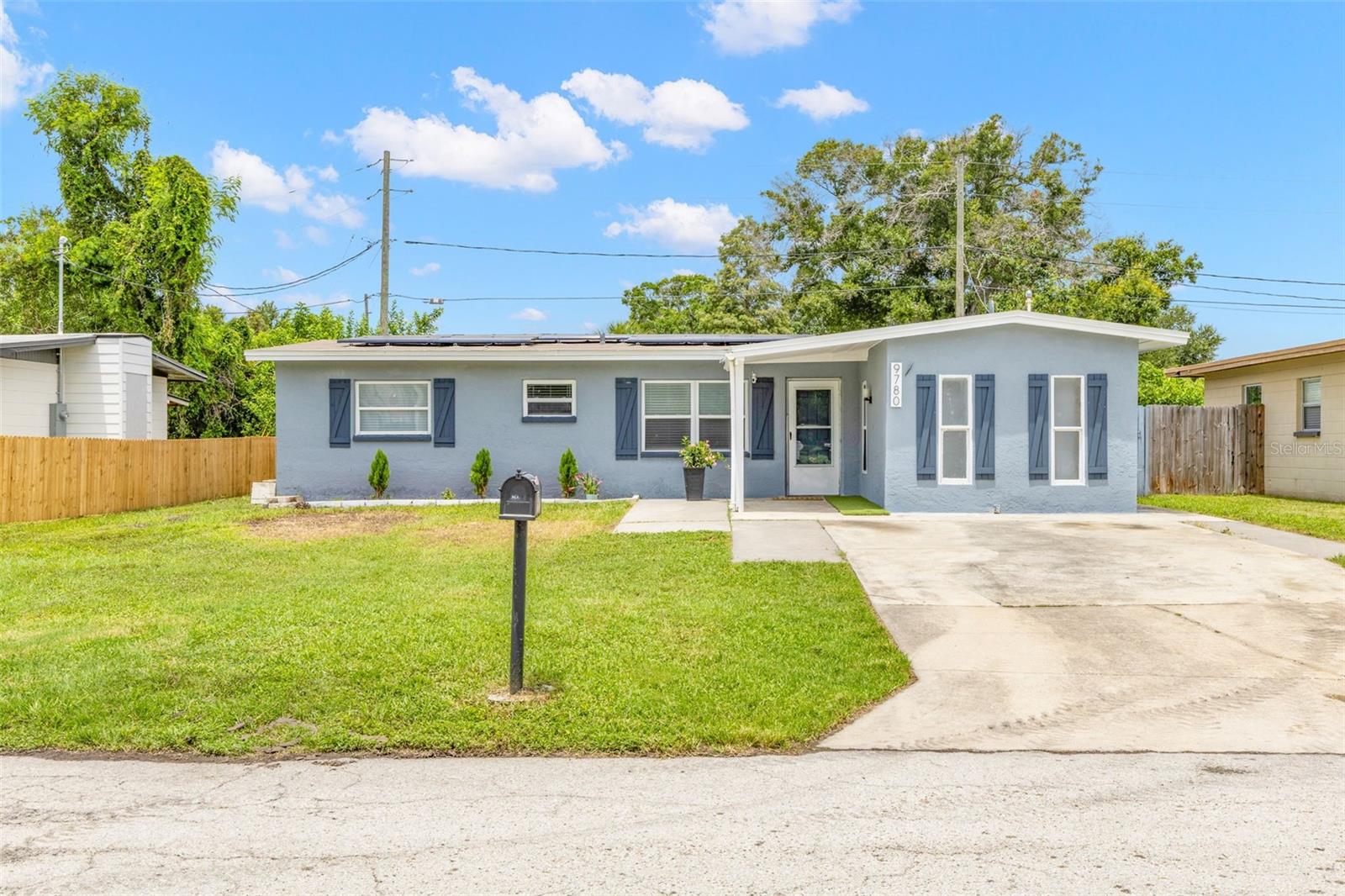 9780 53 St, Pinellas Park, FL 33782