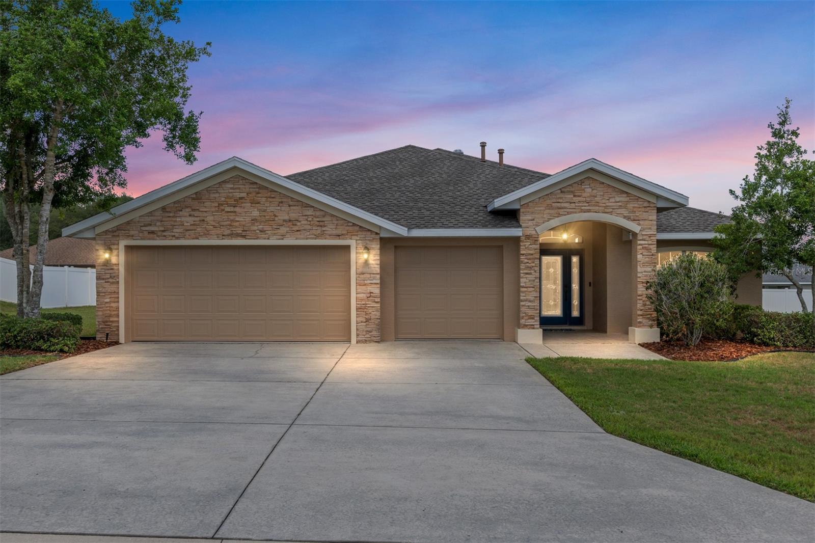 915 69 Ave, Ocala, FL 34472