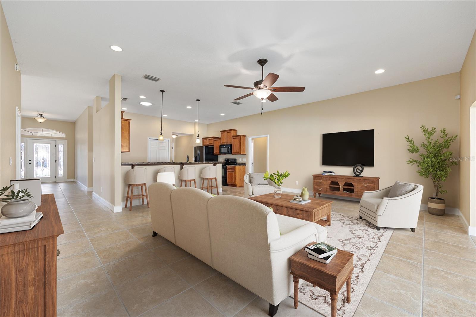 915 SE 69 Ave, Ocala, FL 34472 photo