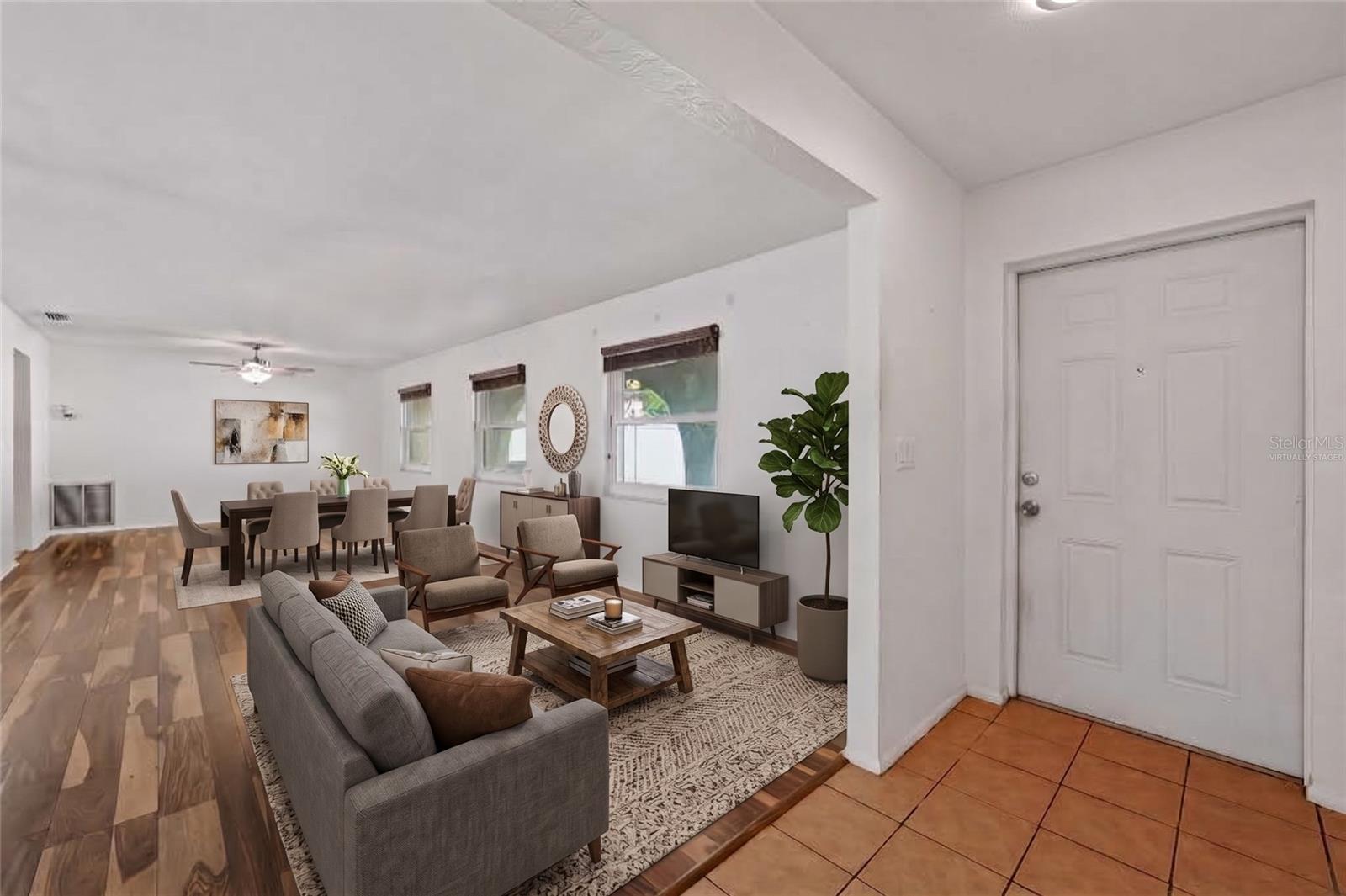 144 8 Ave, Saint Petersburg, FL 33701 photo