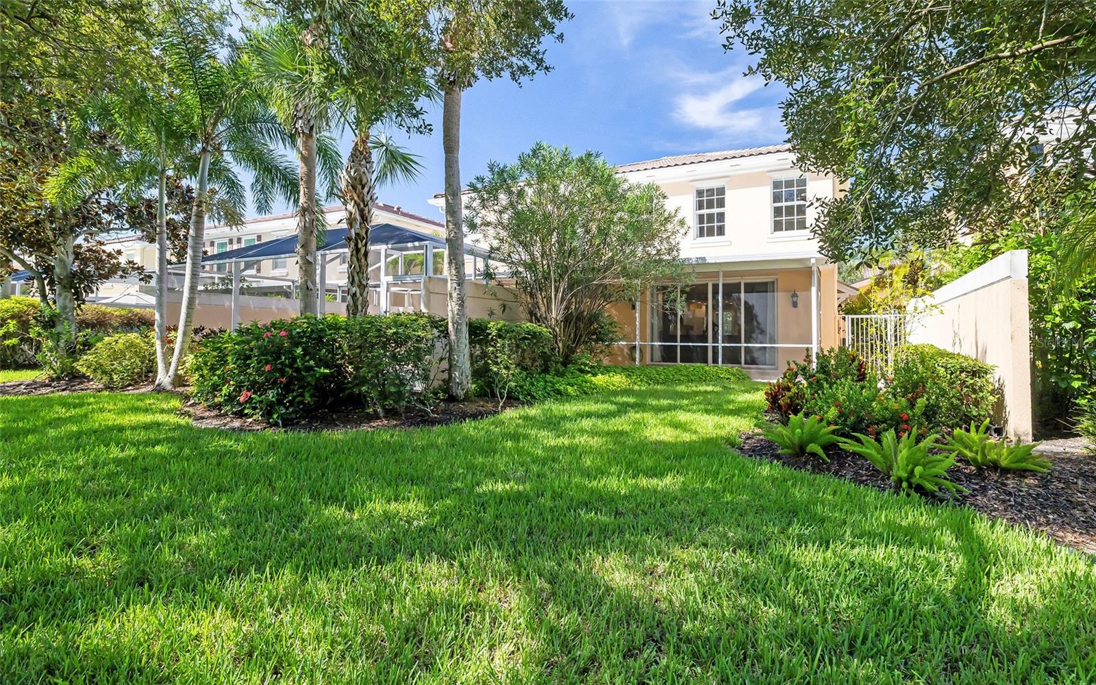 7632 Bergamo Ave, Sarasota, FL 34238 photo