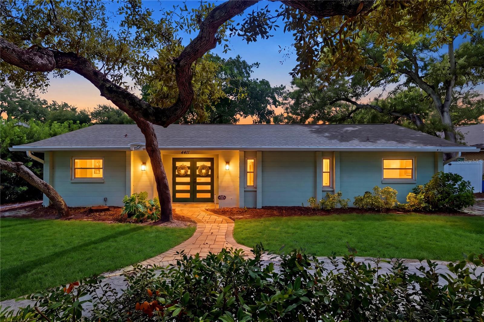 4411 15 St, Saint Petersburg, FL 33703
