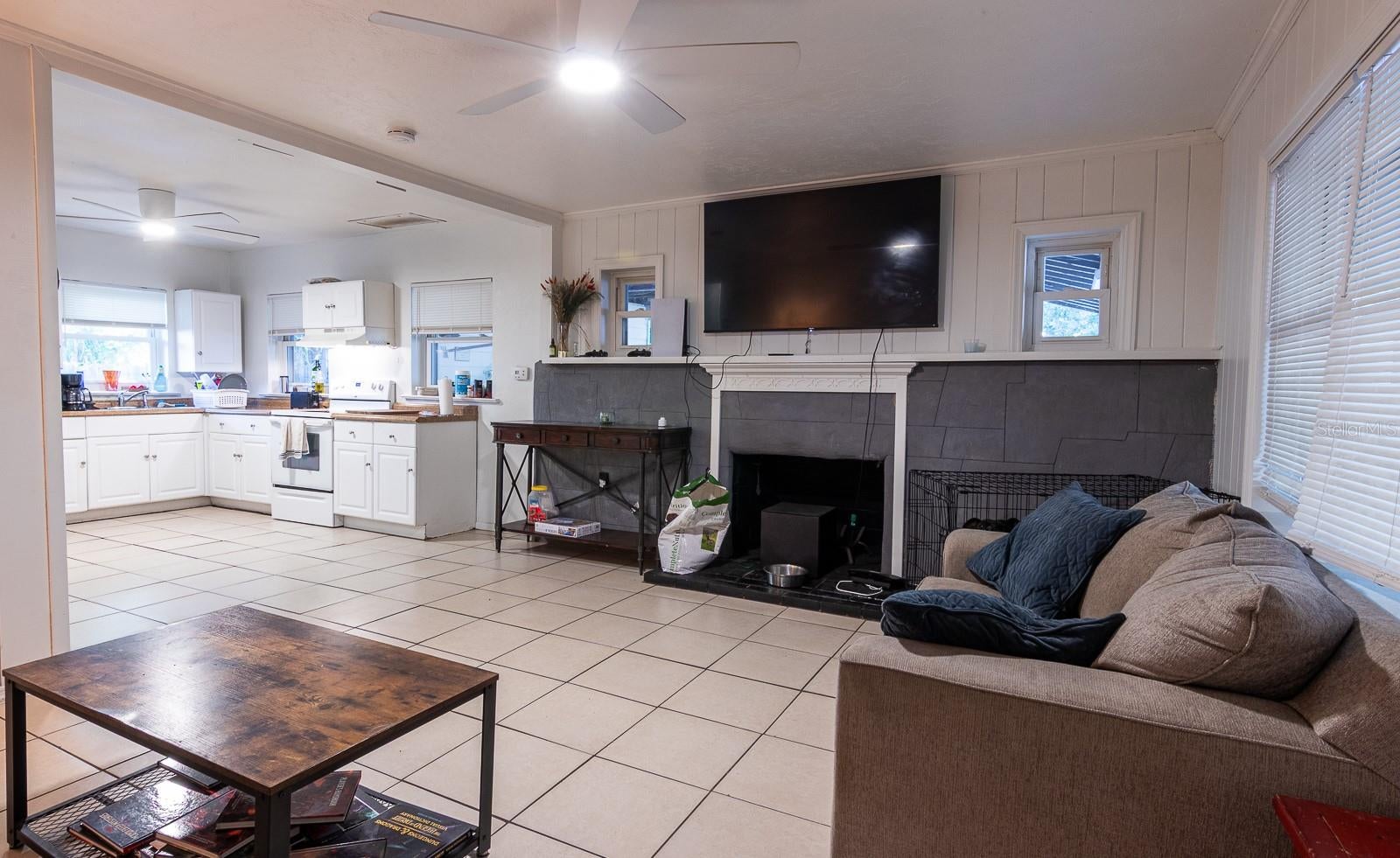 2110 Palm Terrace, Sarasota, FL 34231 photo
