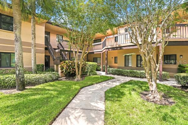 2669 Sabal Spring Cir #102, Clearwater, FL 33761 photo