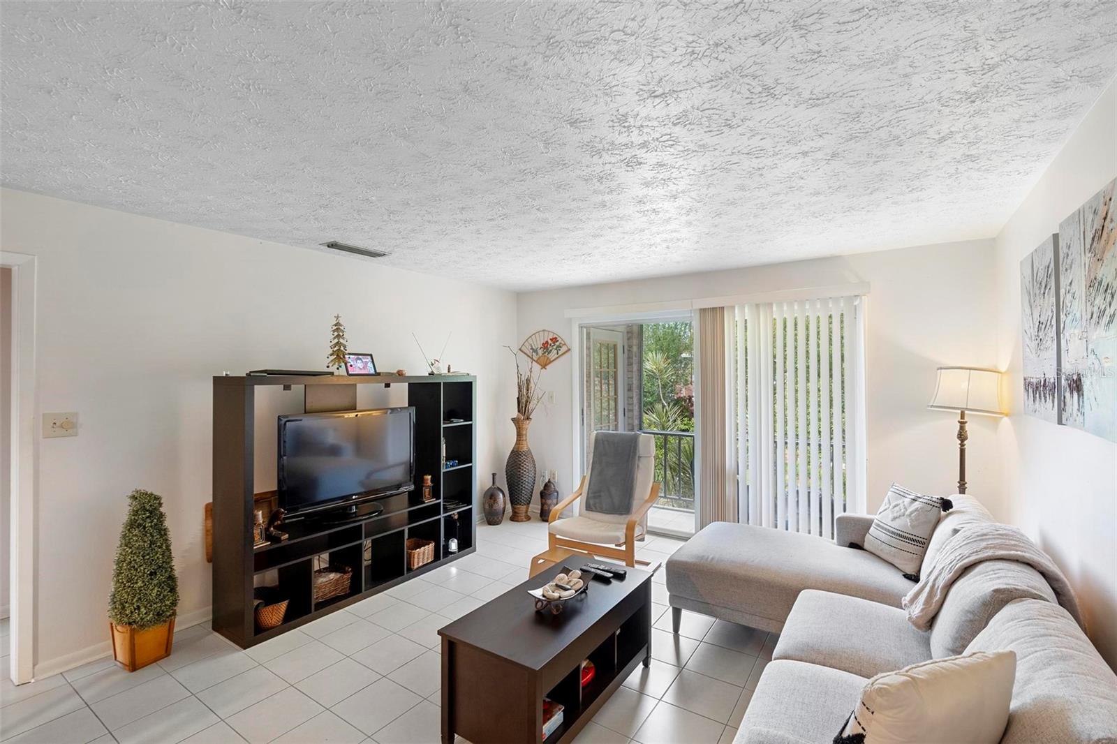 4376 Lake Underhill Rd #C, Orlando, FL 32803 photo