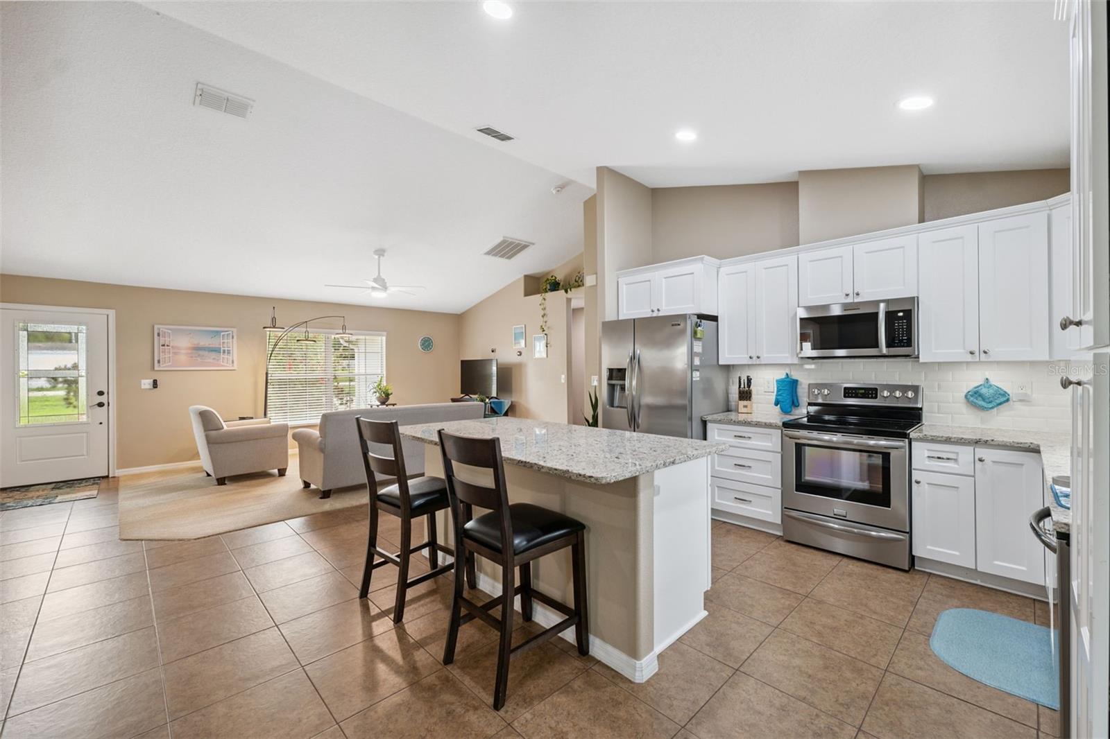 Single Family Residence in DADE CITY FL 40449 TROTTER LANE 13.jpg