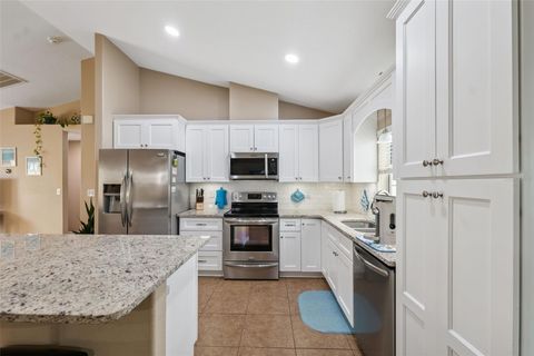 Single Family Residence in DADE CITY FL 40449 TROTTER LANE 16.jpg