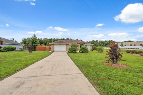 Single Family Residence in DADE CITY FL 40449 TROTTER LANE 2.jpg