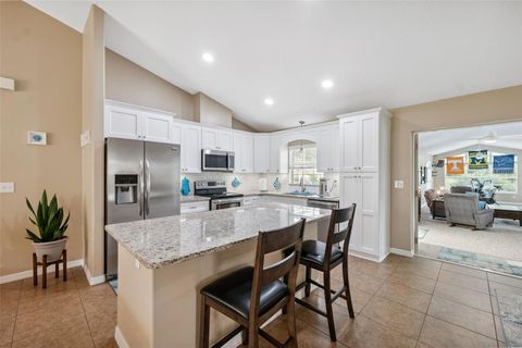 Single Family Residence in DADE CITY FL 40449 TROTTER LANE 12.jpg