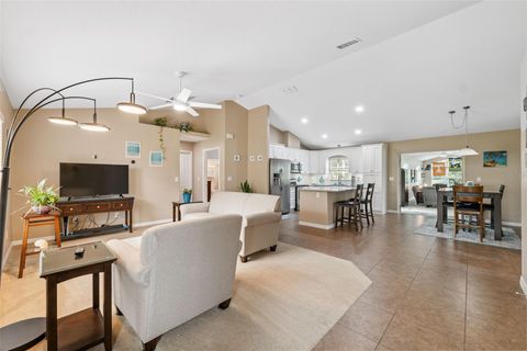 Single Family Residence in DADE CITY FL 40449 TROTTER LANE 7.jpg