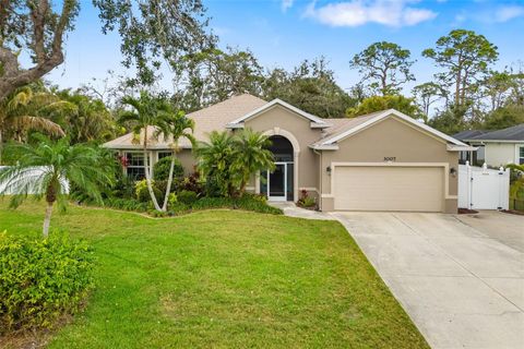 Single Family Residence in SARASOTA FL 3007 GOODWATER STREET.jpg