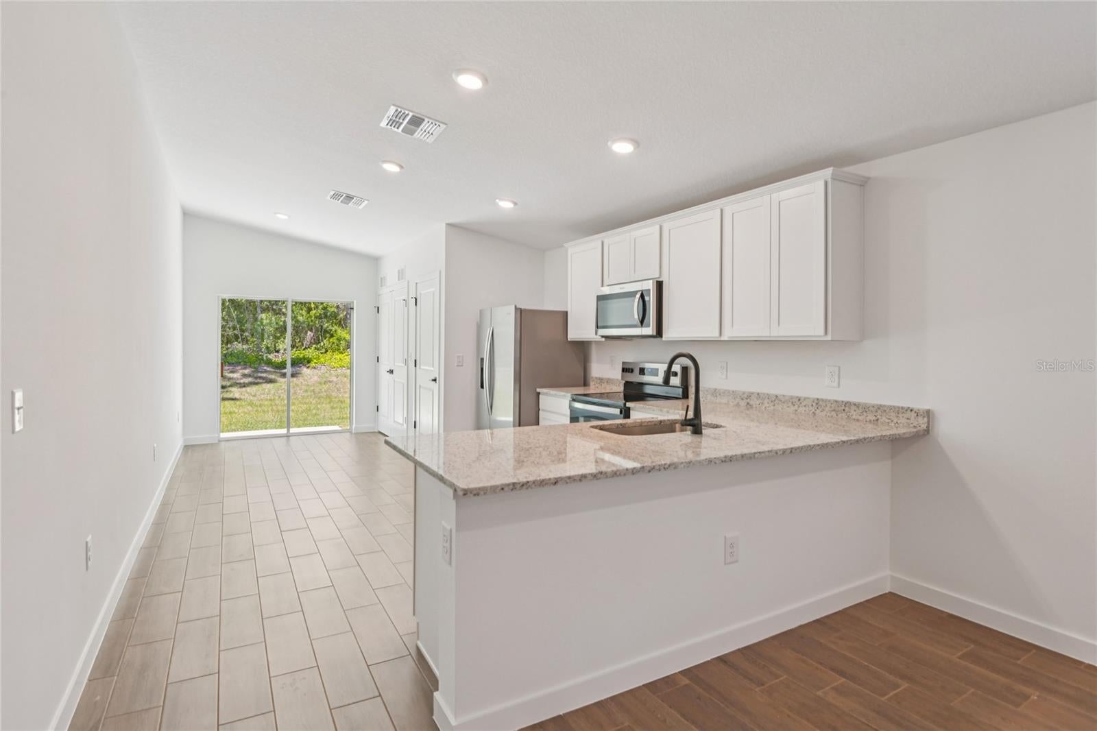 14133 Canada Goose Rd, Weeki Wachee, FL 34614 photo