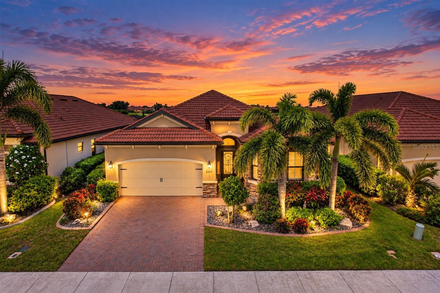 23515 Waverly Cir, Venice, FL 34293