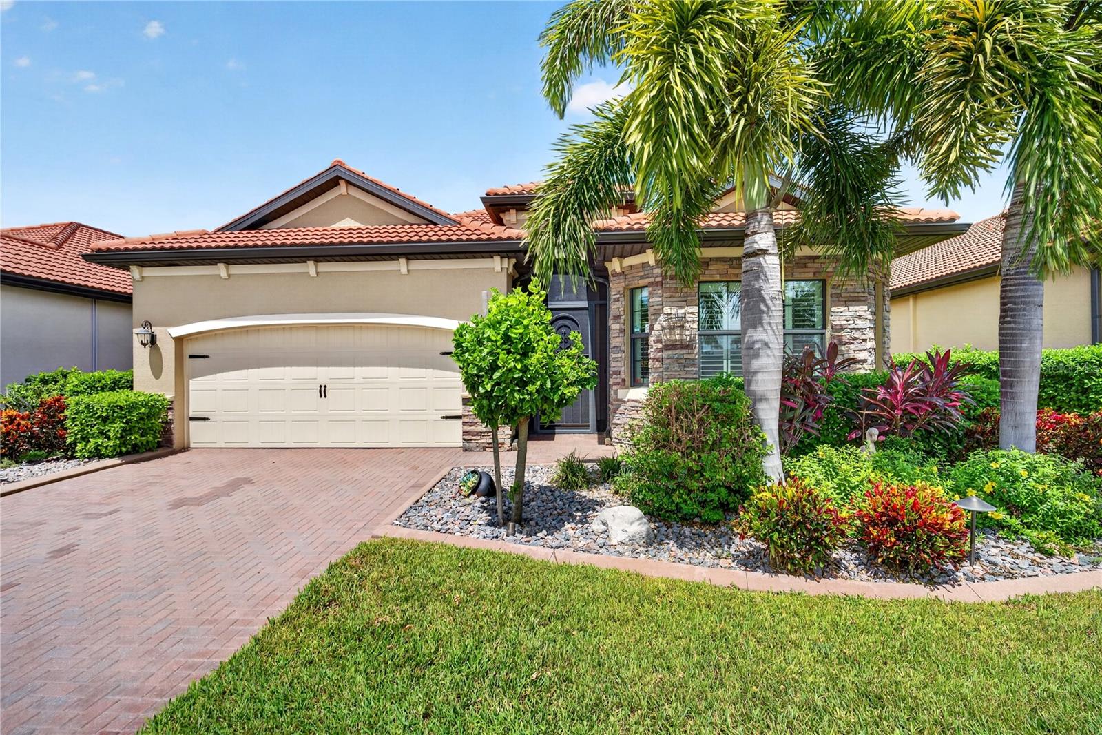 23515 Waverly Cir, Venice, FL 34293 photo