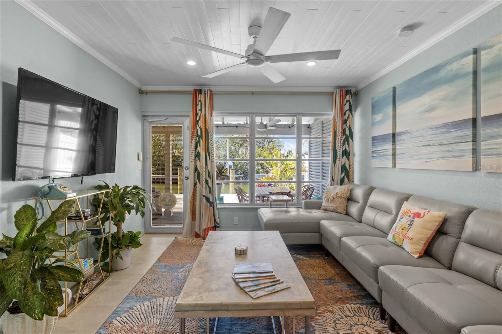 26 Seaside Ct, Holmes Beach, FL 34217 photo