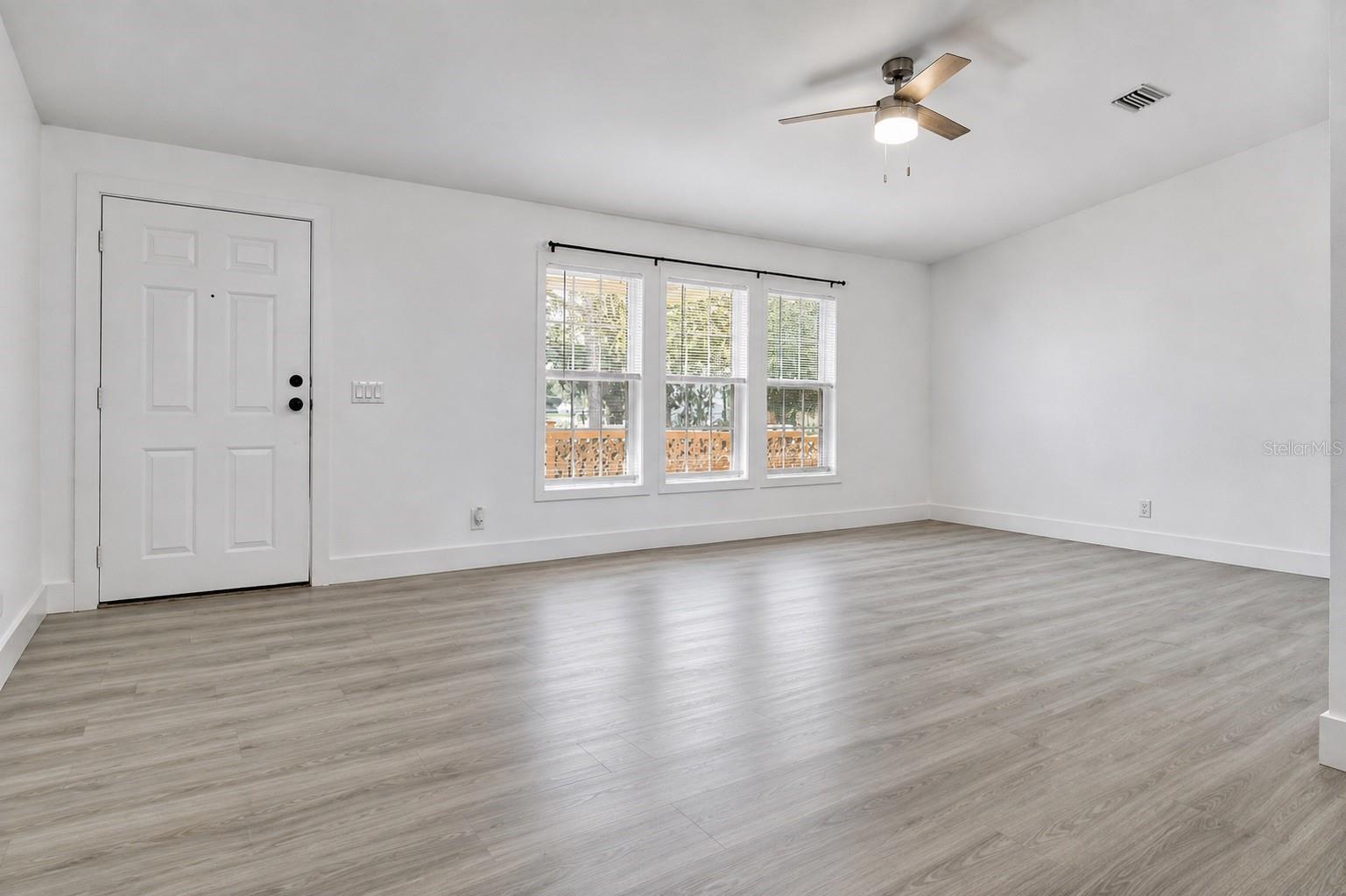 36112 Lake Unity Rd, Fruitland Park, FL 34731 photo