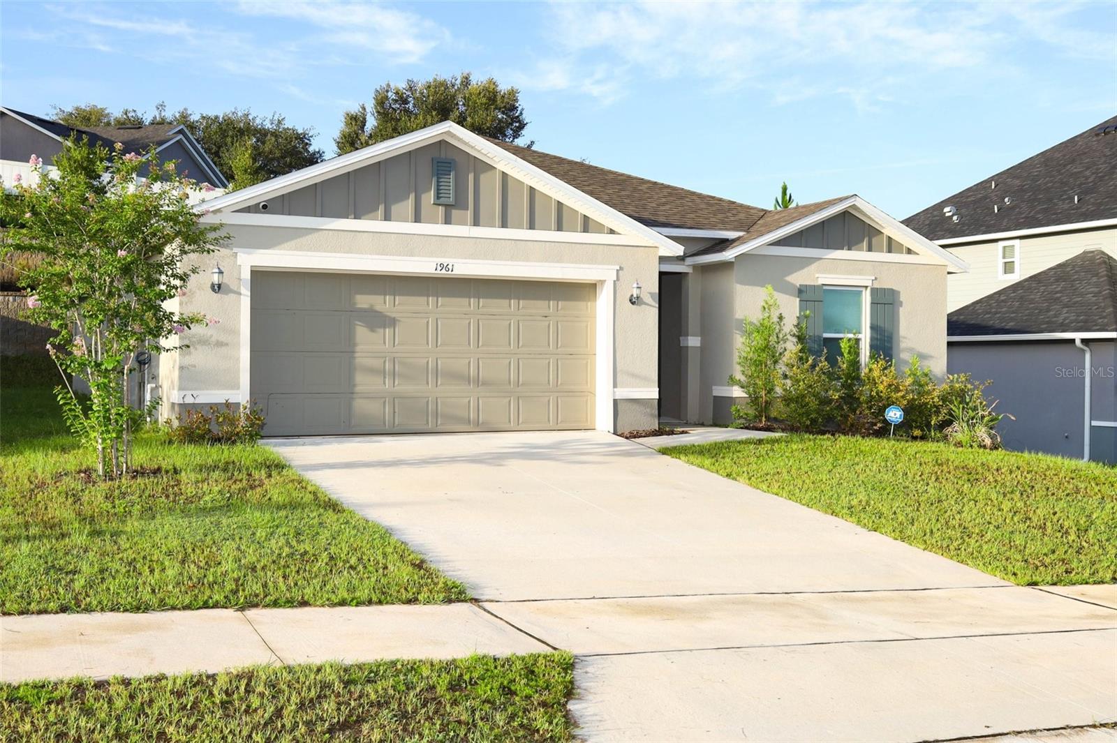 1961 Burgundy Dr, Minneola, FL 34715 photo