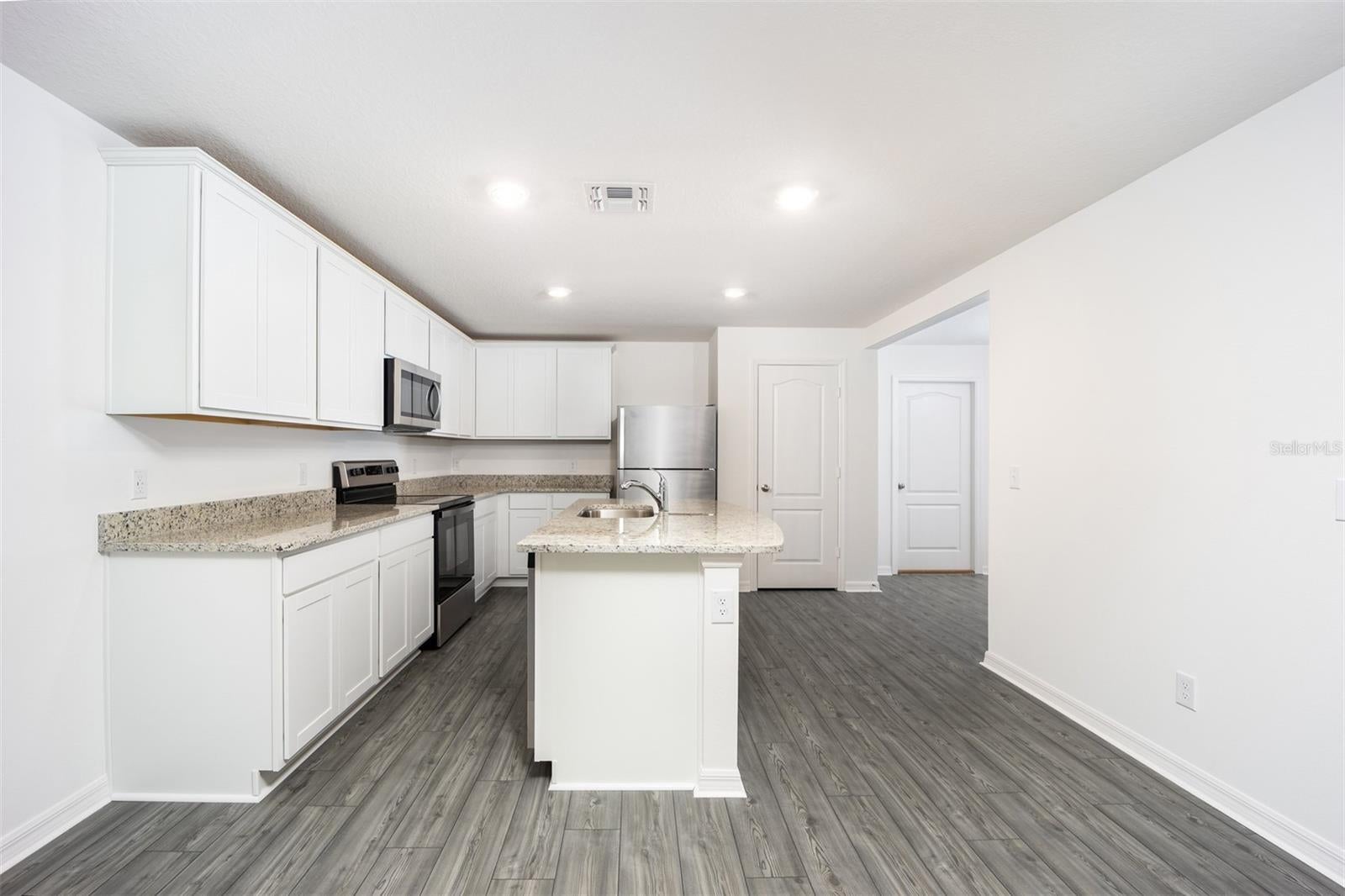 3180 Seville St, Lake Alfred, FL 33850 photo