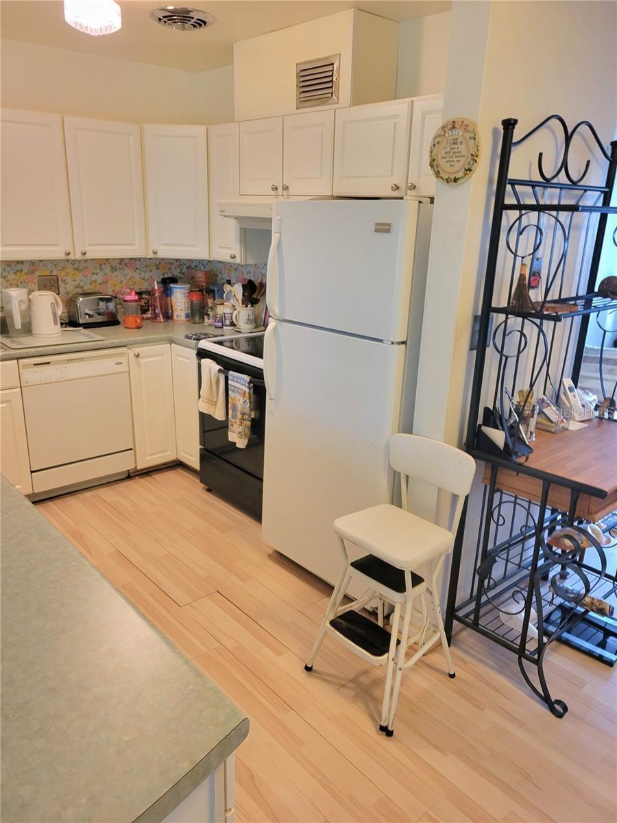 5400 San Juan Blvd, Orlando, FL 32807 photo
