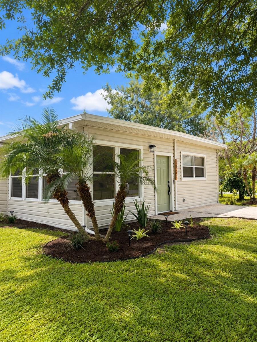 1725 Park Dr, Lakeland, FL 33803 photo