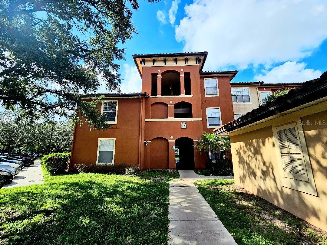 5572 Metrowest Blvd, Orlando, FL 32811