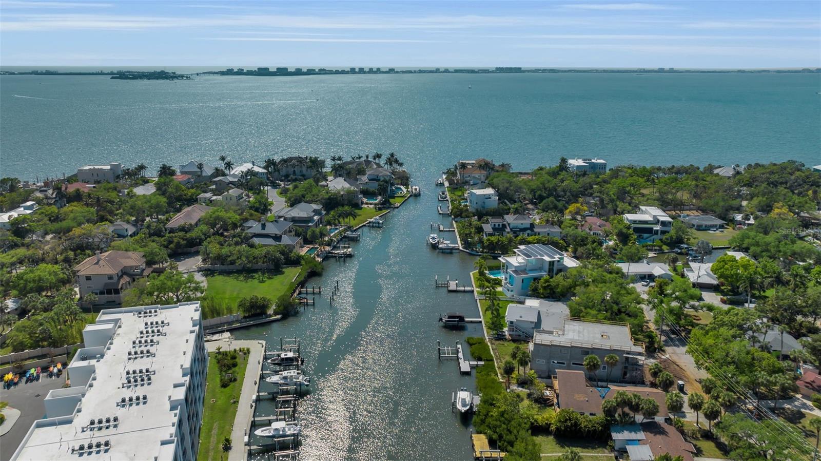 1040 Sylvan Dr, Sarasota, FL 34234 photo