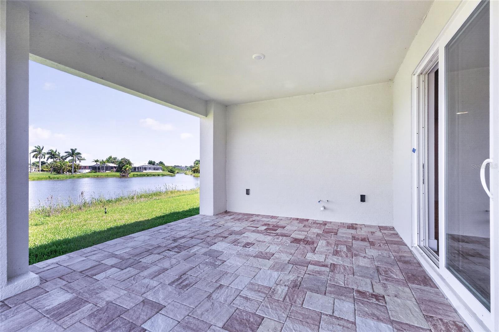 205 Redwood Rd, Rotonda West, FL 33947 photo