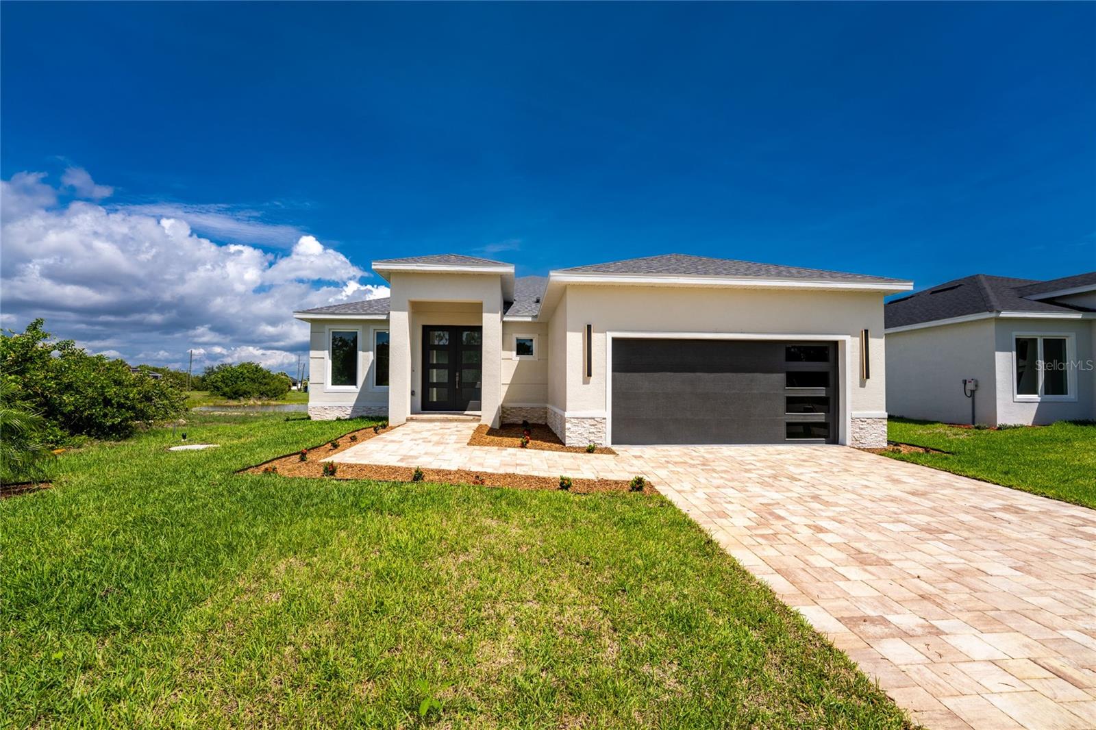 205 Redwood Rd, Rotonda West, FL 33947 photo