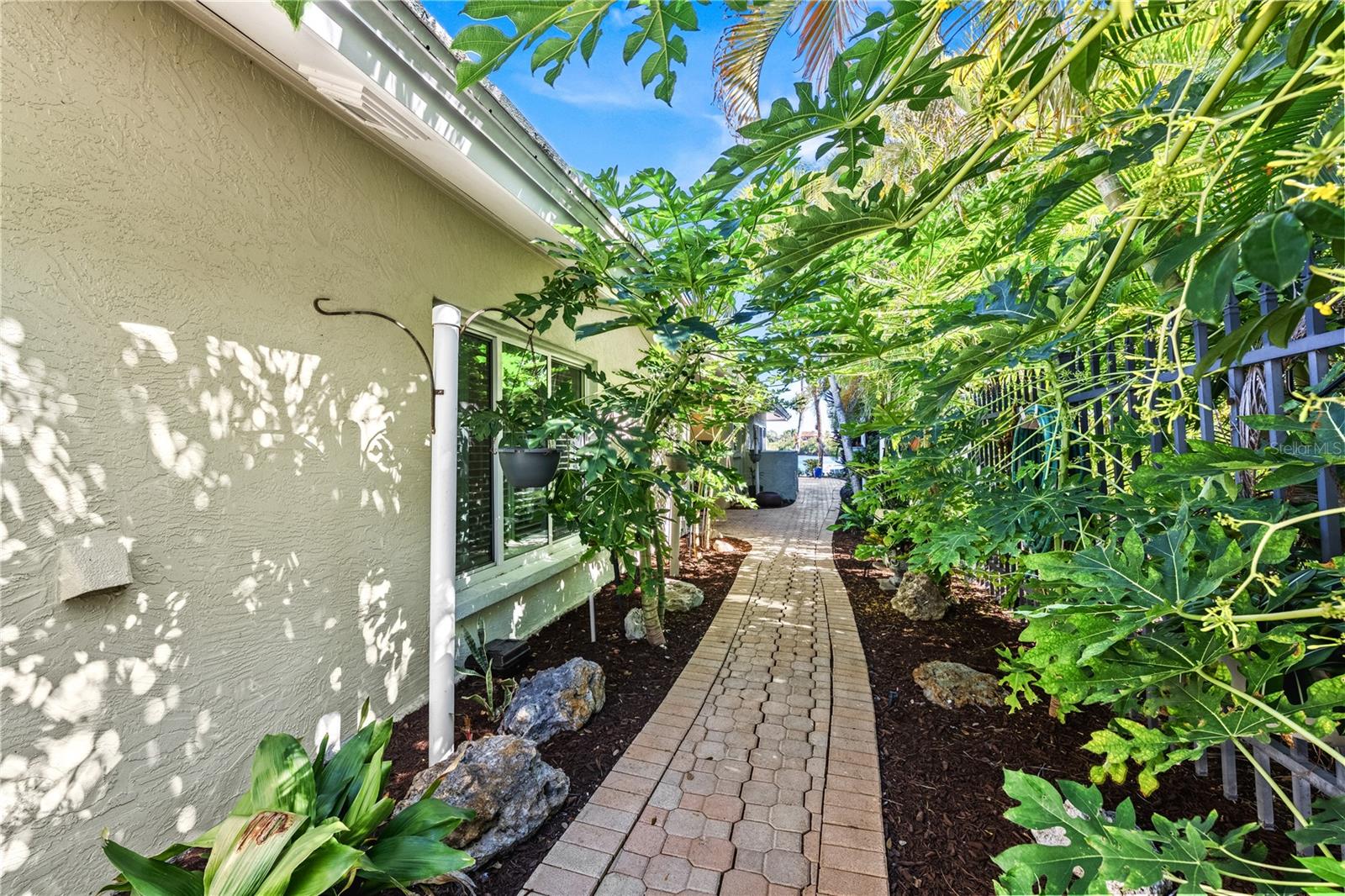 1320 Moonmist Dr #B 11, Sarasota, FL 34242 photo