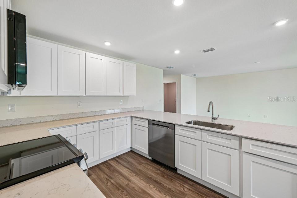 12089 Du Barry Ave, Port Charlotte, FL 33981 photo