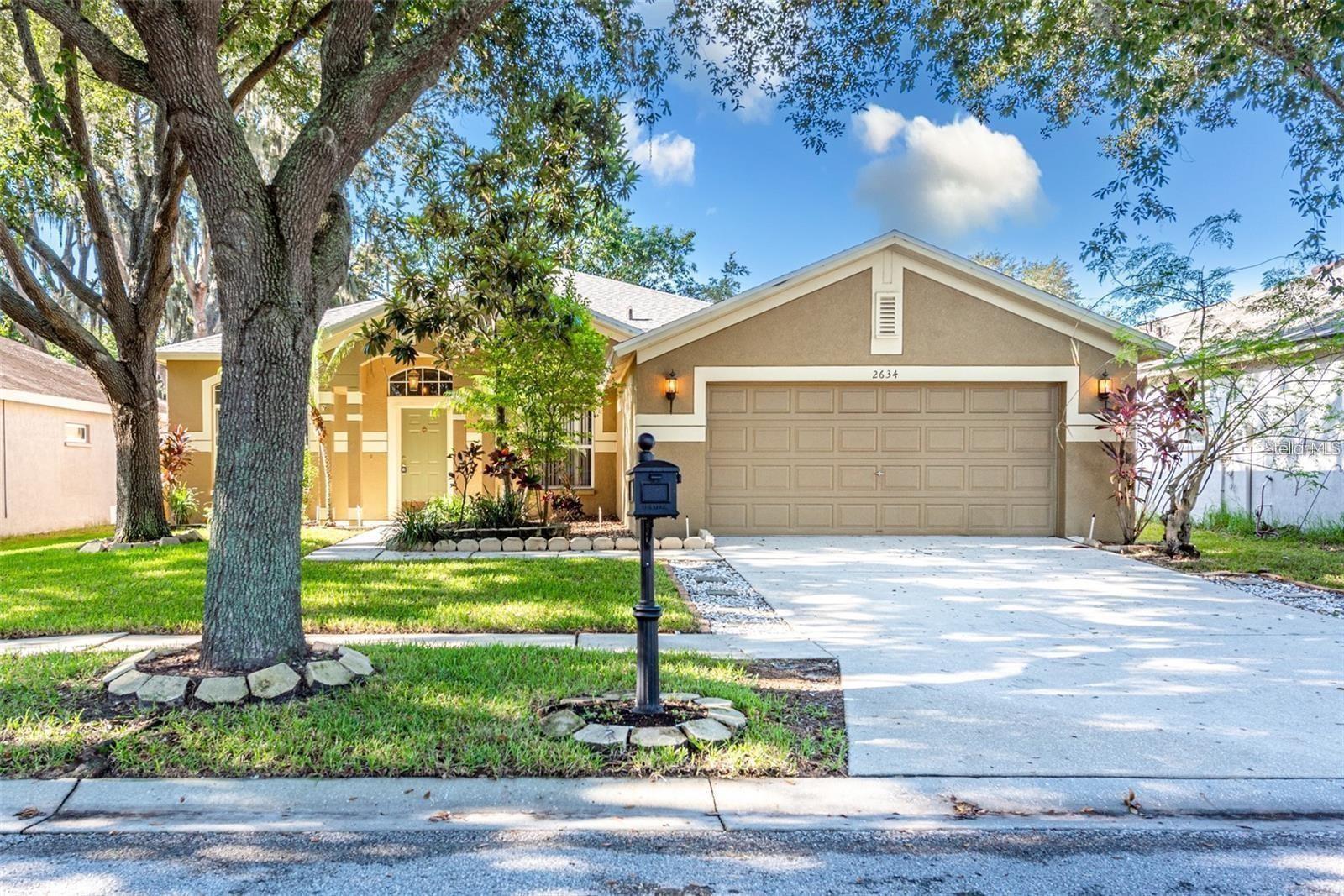 2634 Brookville Dr, Valrico, FL 33596