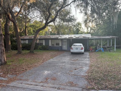 Single Family Residence in GAINESVILLE FL 2204 SE 50TH STREET.jpg