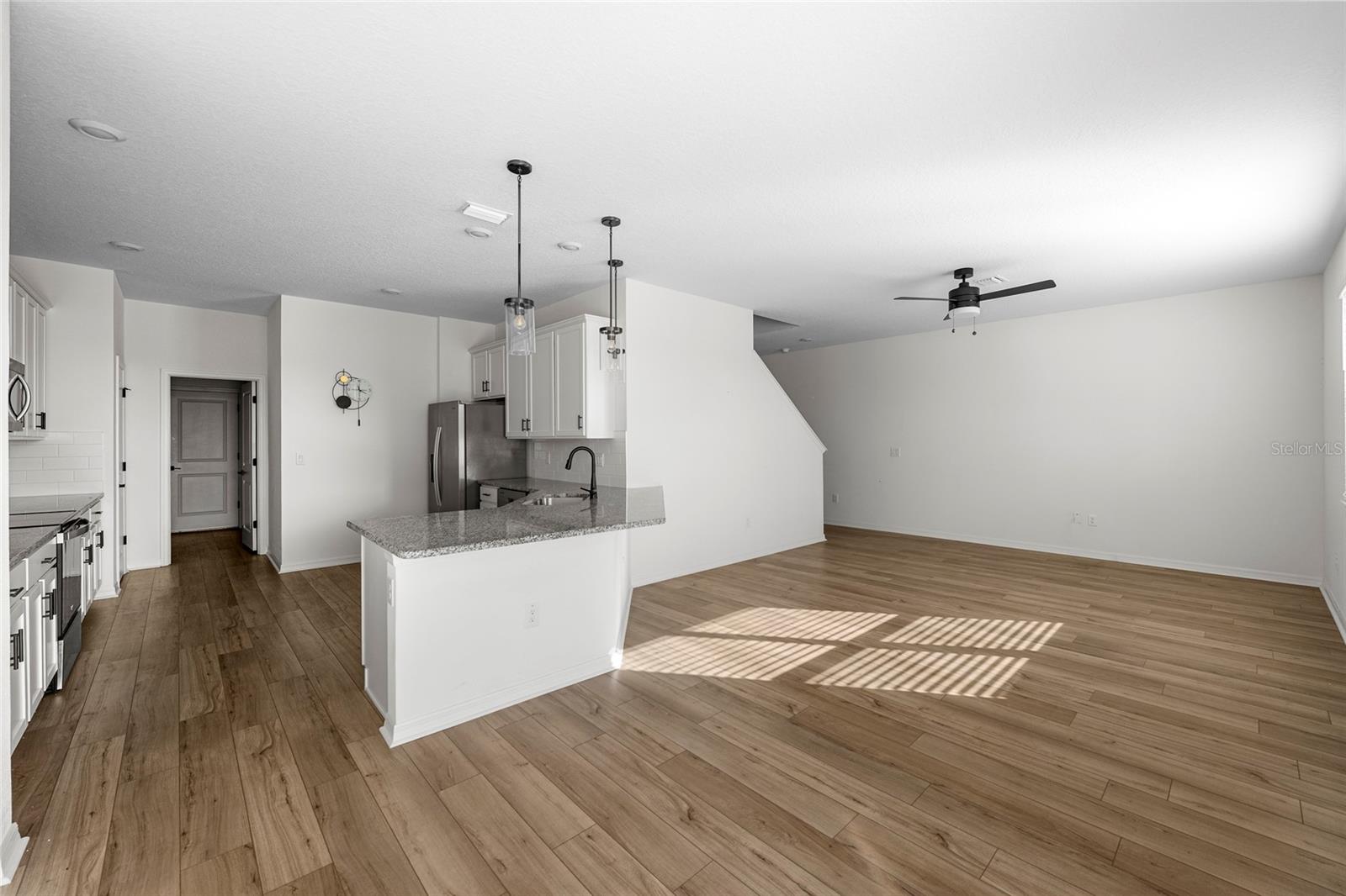 2854 89 Street Cir, Palmetto, FL 34221 photo