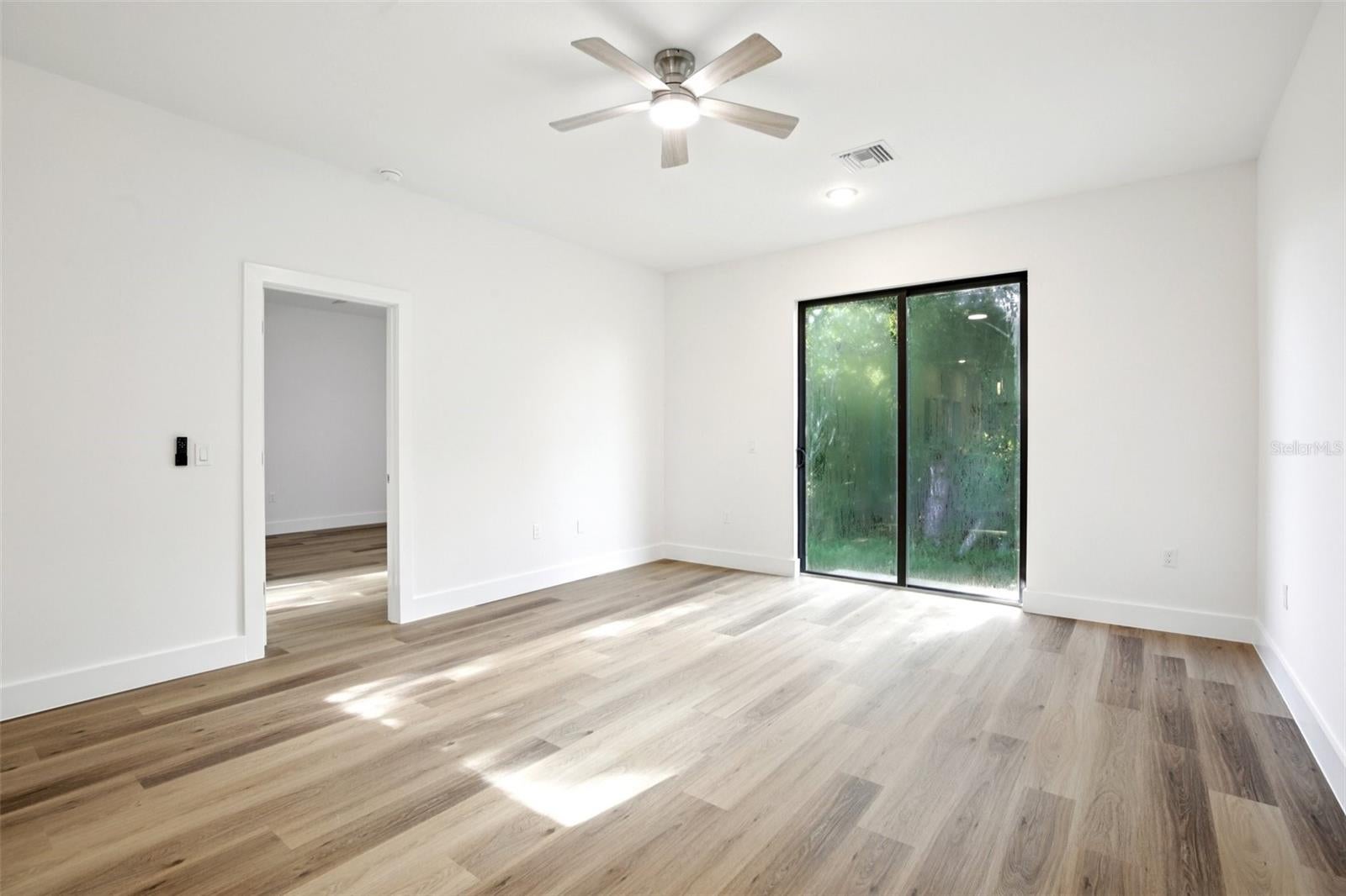 10368 Port Everglades St, Port Charlotte, FL 33981 photo