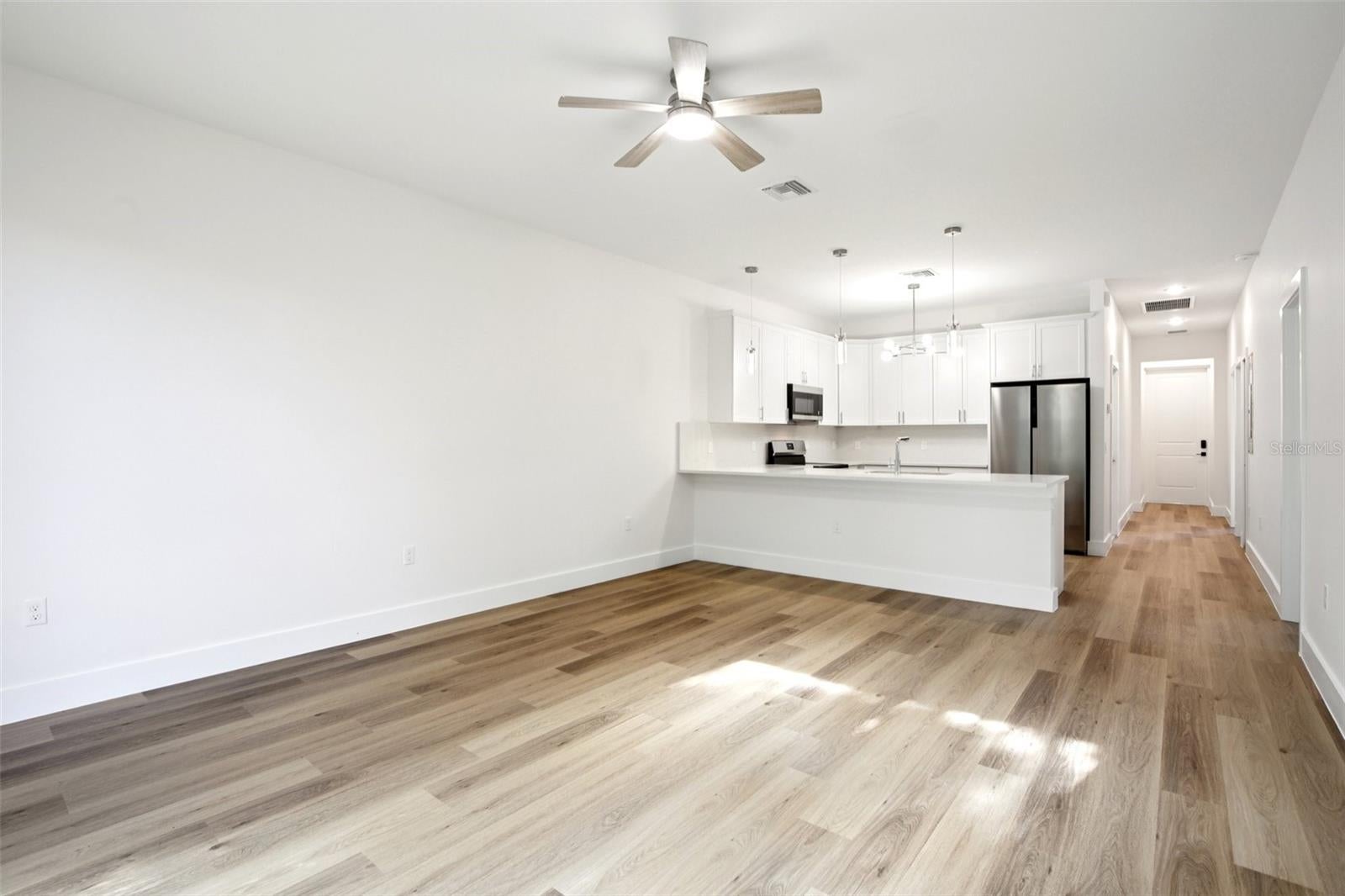 10368 Port Everglades St, Port Charlotte, FL 33981 photo