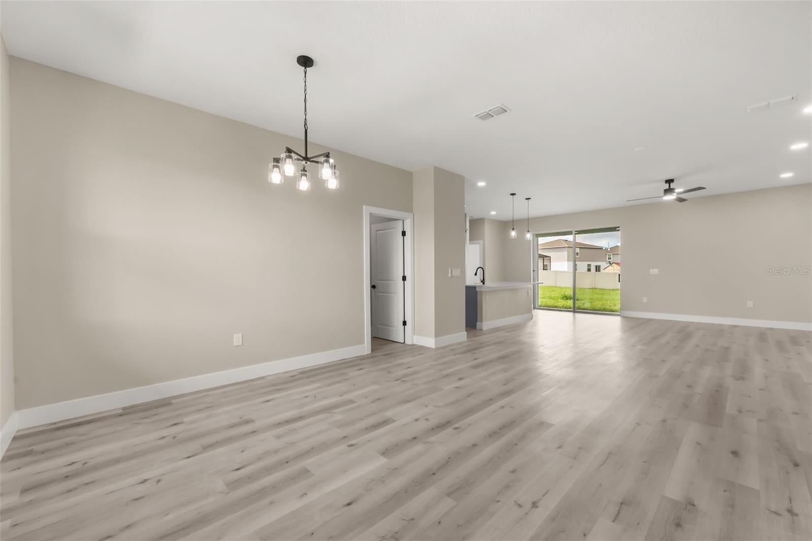 367 Camellia Ct, Kissimmee, FL 34759 photo