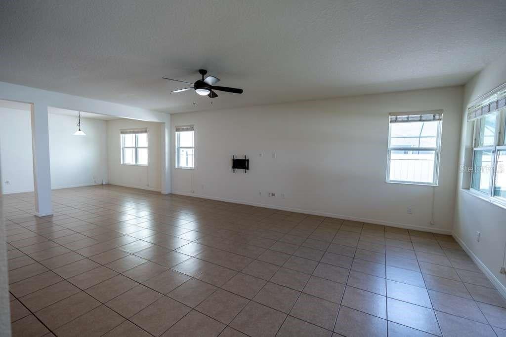 11517 Palmetto Sands Ct, Tampa, FL 33626 photo